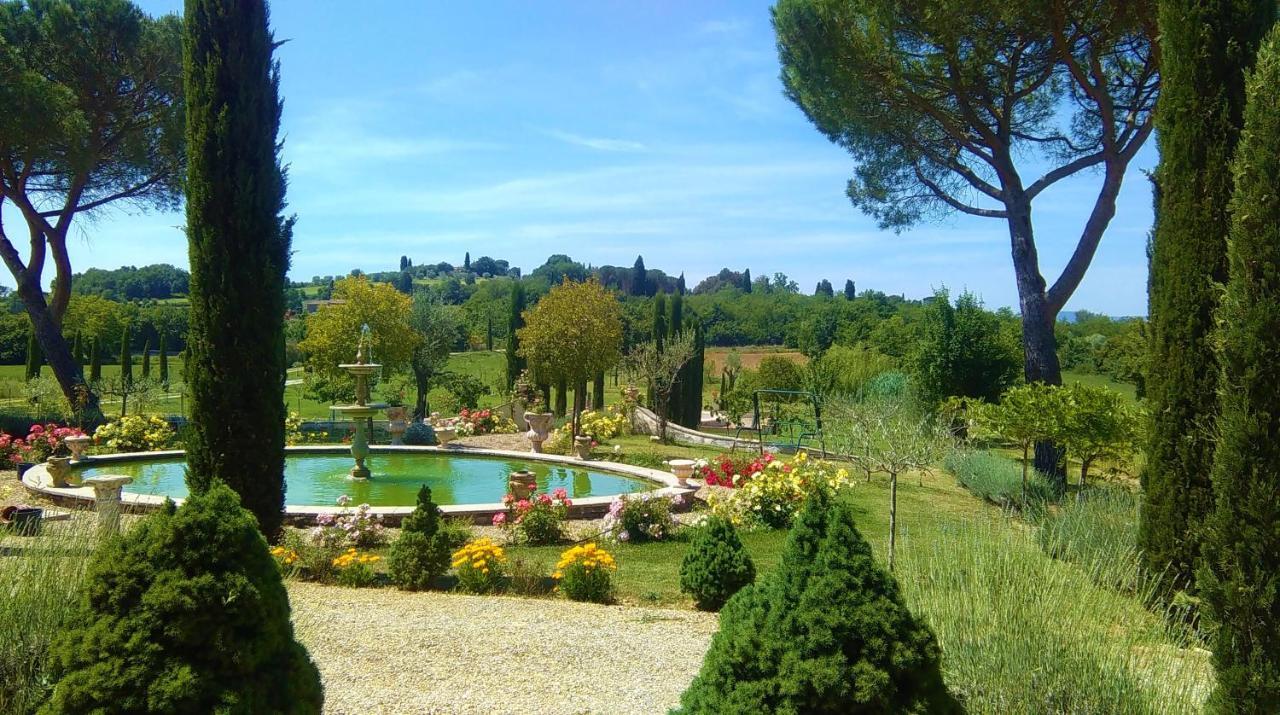 Villa Nobile Cortona Family Apartments ภายนอก รูปภาพ