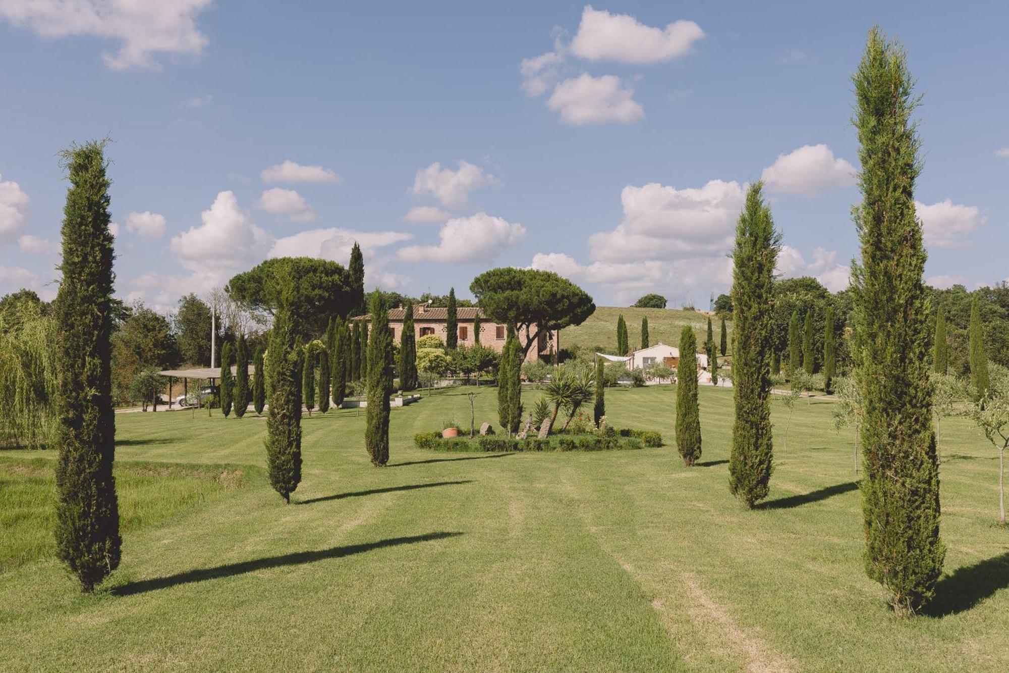 Villa Nobile Cortona Family Apartments ภายนอก รูปภาพ