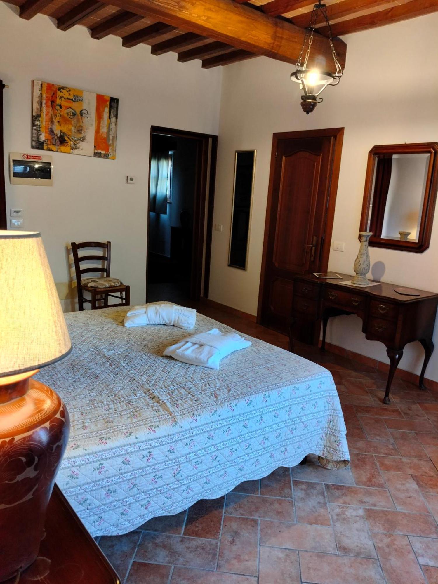 Villa Nobile Cortona Family Apartments ภายนอก รูปภาพ